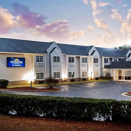 Microtel Inn & Suites By Wyndham Southern Pines Pinehurst Eksteriør bilde