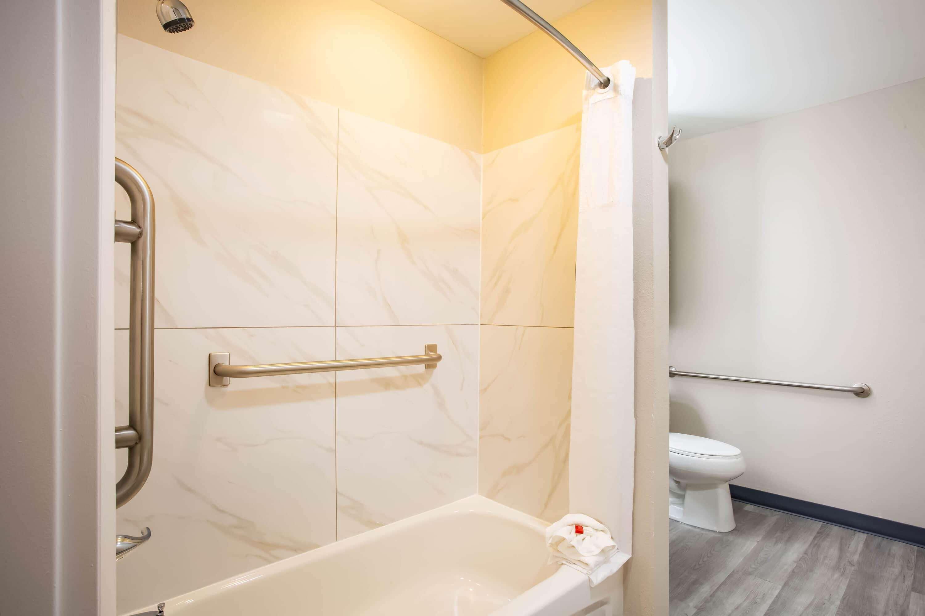 Microtel Inn & Suites By Wyndham Southern Pines Pinehurst Eksteriør bilde