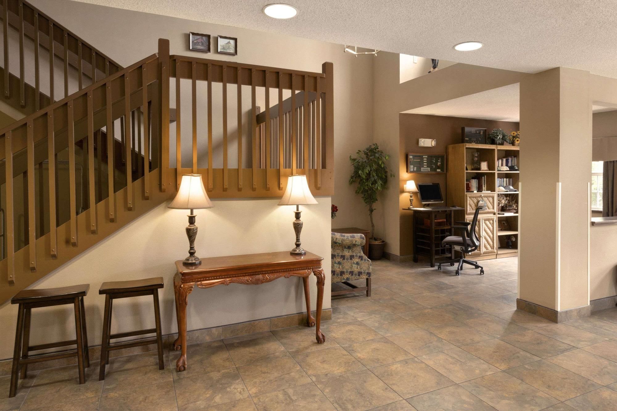 Microtel Inn & Suites By Wyndham Southern Pines Pinehurst Eksteriør bilde